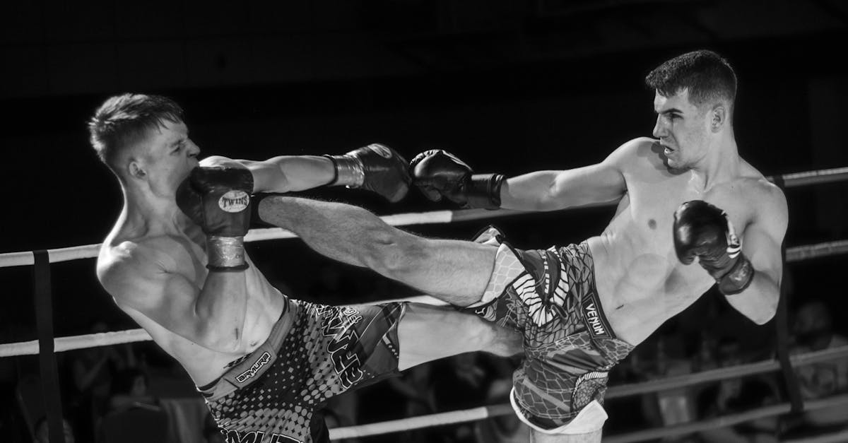 découvrez l'univers dynamique de la boxe, un sport de combat alliant puissance, technique et stratégie. apprenez les différentes disciplines