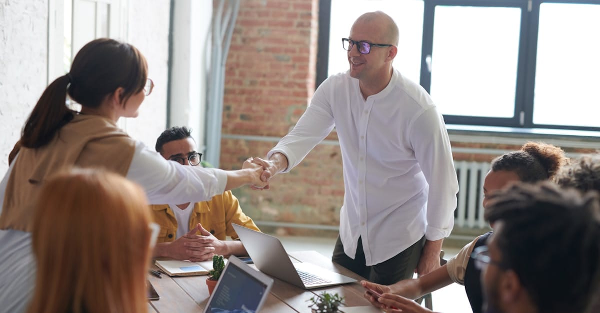 découvrez les avantages d'un partenariat stratégique pour faire croître votre entreprise. explorez nos conseils et meilleures pratiques pour établir des collaborations fructueuses.